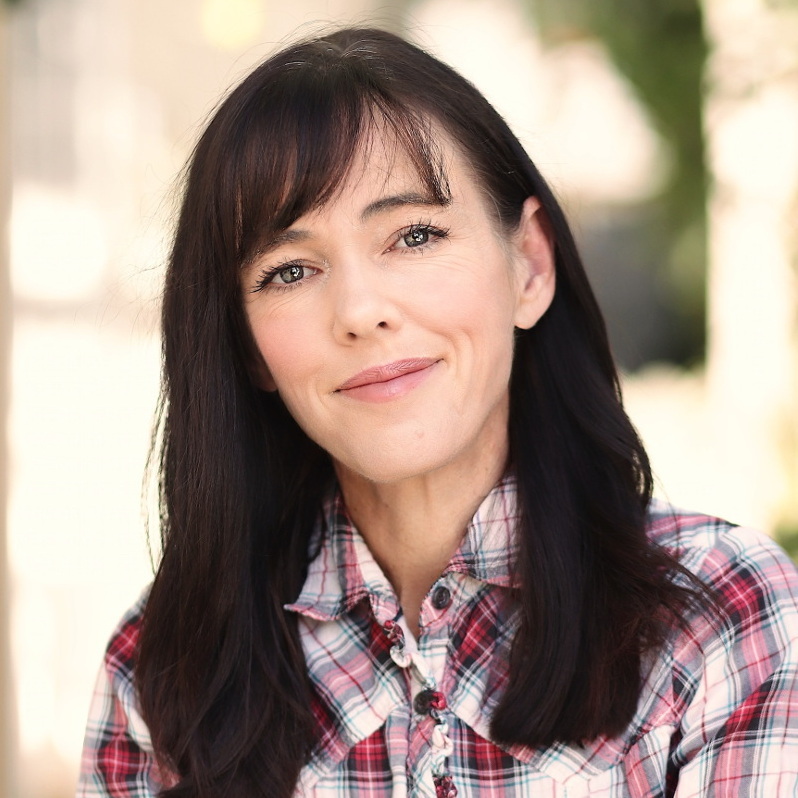 АНАСТАСИЯ ЗУЕВА